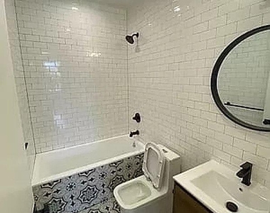 1269 Herkimer Street - Photo Thumbnail 5