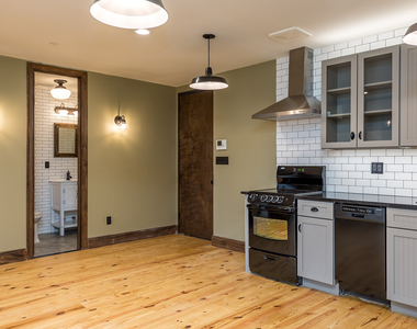 45 Newel Street - Photo Thumbnail 3
