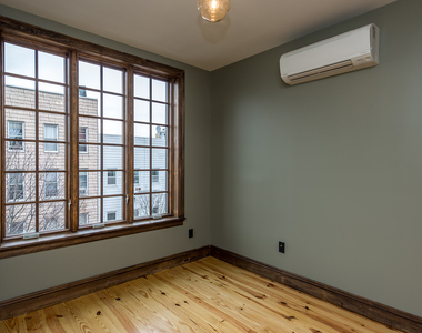 45 Newel Street - Photo Thumbnail 6