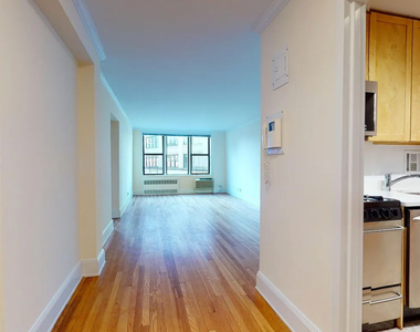 West 13th Street off 8th Ave - Photo Thumbnail 1
