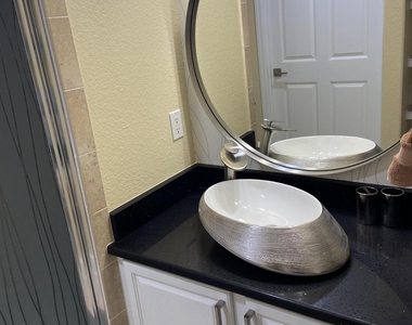817 Mystic Drive - Photo Thumbnail 26