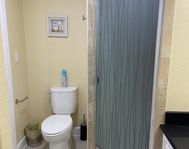 817 Mystic Drive - Photo Thumbnail 25