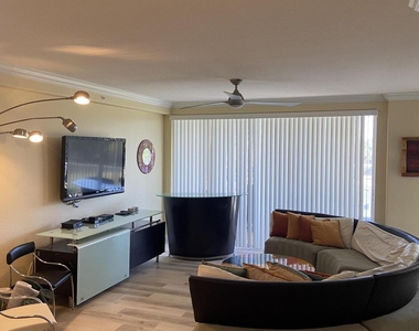 817 Mystic Drive - Photo Thumbnail 13