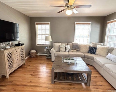 112 Laurel Valley Drive - Photo Thumbnail 4