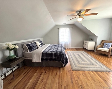 112 Laurel Valley Drive - Photo Thumbnail 10
