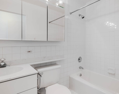 240 East 27th Street - Photo Thumbnail 19