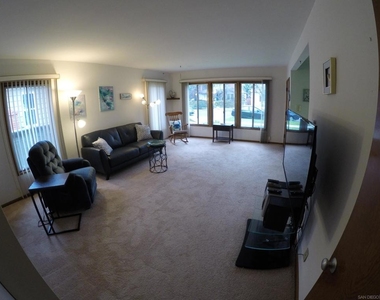 4209 Lafayette Pl - Photo Thumbnail 2