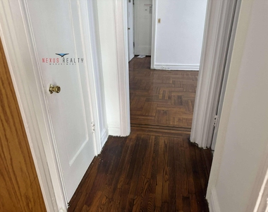 41-42 40th Street - Photo Thumbnail 4