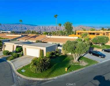 80071 Palm Circle Drive - Photo Thumbnail 2