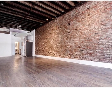 86 E 10th St - Photo Thumbnail 6