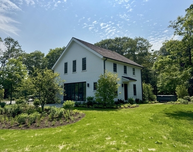 24 Old Roxbury Road - Photo Thumbnail 23