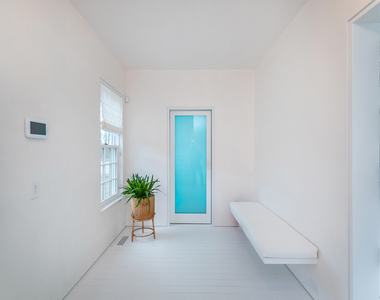 24 Old Roxbury Road - Photo Thumbnail 16