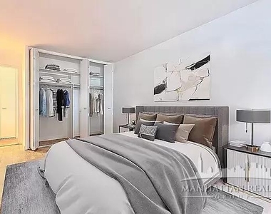 333 East 49th Street - Photo Thumbnail 1