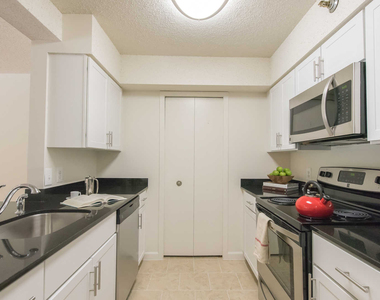 2501 Porter St. Nw - Photo Thumbnail 42