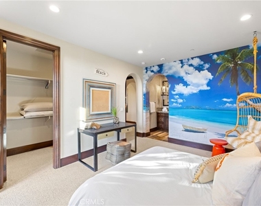 16 Shore Walk - Photo Thumbnail 56