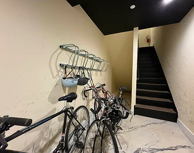 489 Washington Avenue - Photo Thumbnail 11