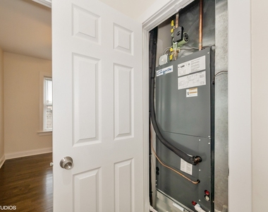 5029 W Washington Boulevard - Photo Thumbnail 16