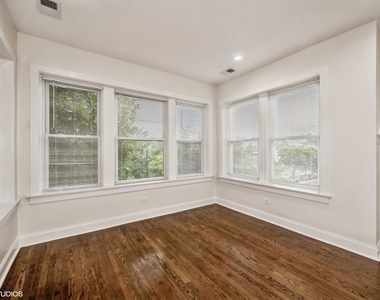 5029 W Washington Boulevard - Photo Thumbnail 3