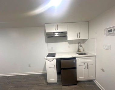 83-58 Lefferts Boulevard - Photo Thumbnail 1