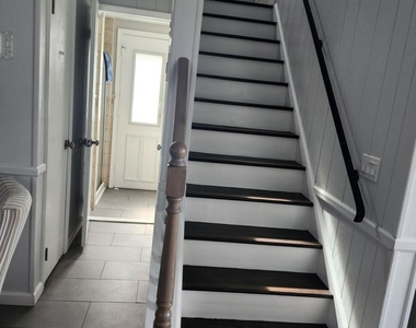 23 E Surf Way - Photo Thumbnail 17