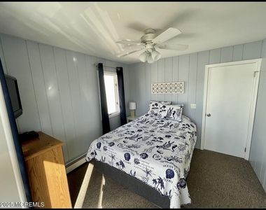 23 E Surf Way - Photo Thumbnail 10