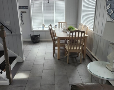 23 E Surf Way - Photo Thumbnail 16