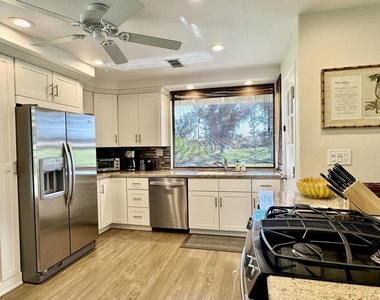 110 Giralda Circle - Photo Thumbnail 5