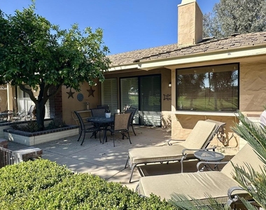 110 Giralda Circle - Photo Thumbnail 2