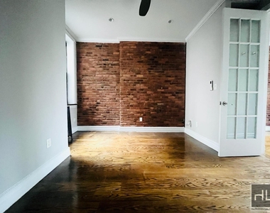 East 35th Street - Photo Thumbnail 6