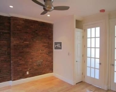 East 35th Street - Photo Thumbnail 1