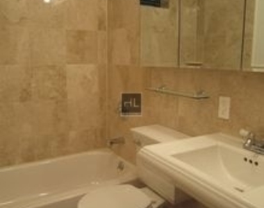 East 32nd Street - Photo Thumbnail 6