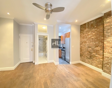 East 32nd Street - Photo Thumbnail 15