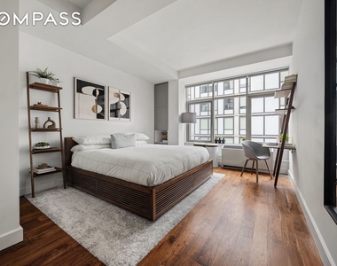 2-17 51st Avenue - Photo Thumbnail 4