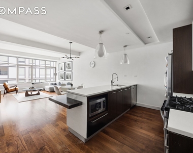 2-17 51st Avenue - Photo Thumbnail 2