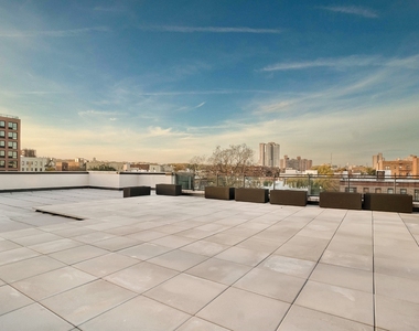 2155 Caton Avenue - Photo Thumbnail 8