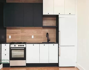 406 Cornelia Street - Photo Thumbnail 0
