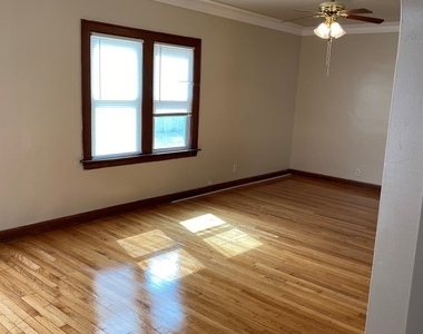 1508 S 1st Avenue - Photo Thumbnail 2