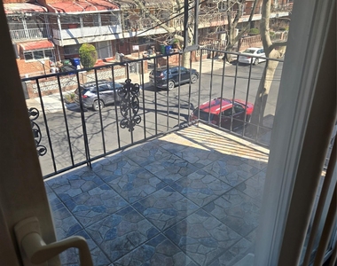 544 E 81st Street - Photo Thumbnail 11