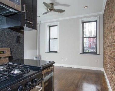 East 18th Street - Photo Thumbnail 1