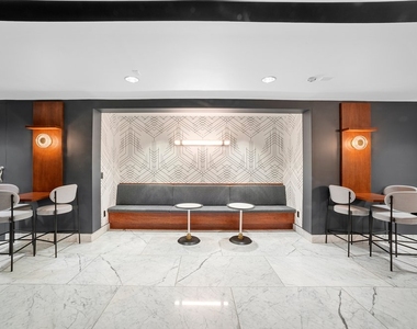 East 34th Street - Photo Thumbnail 5