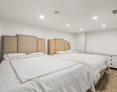 866 Red Oaks Drive - Photo Thumbnail 26