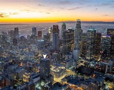 400 S Broadway - Photo Thumbnail 12