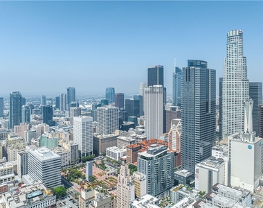 400 S Broadway - Photo Thumbnail 17