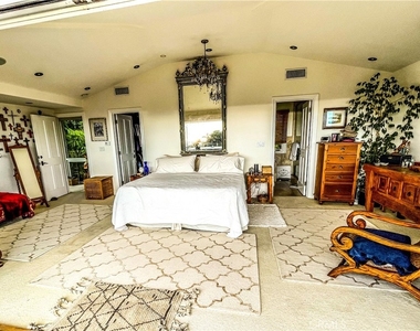 30722 Marilyn Drive - Photo Thumbnail 12