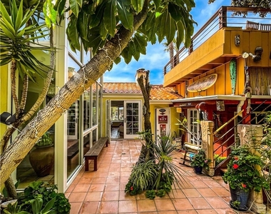 30722 Marilyn Drive - Photo Thumbnail 34