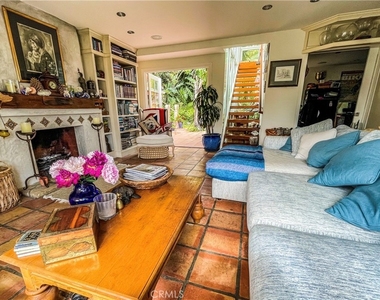 30722 Marilyn Drive - Photo Thumbnail 9