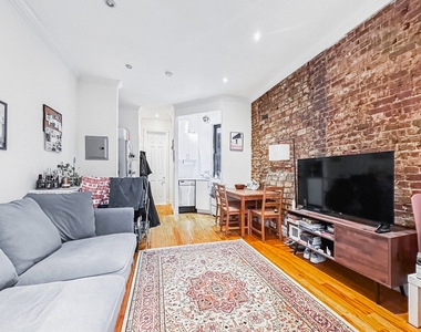 340 East 55th Street - Photo Thumbnail 1