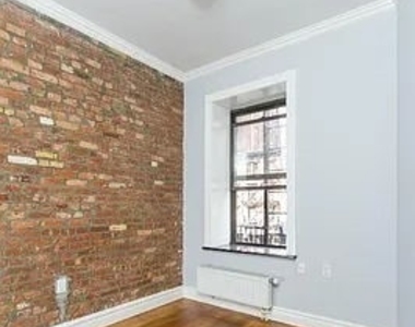 202 East 13th Street - Photo Thumbnail 5