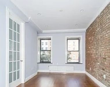 202 East 13th Street - Photo Thumbnail 3