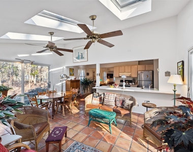 34 Underwood Drive - Photo Thumbnail 13